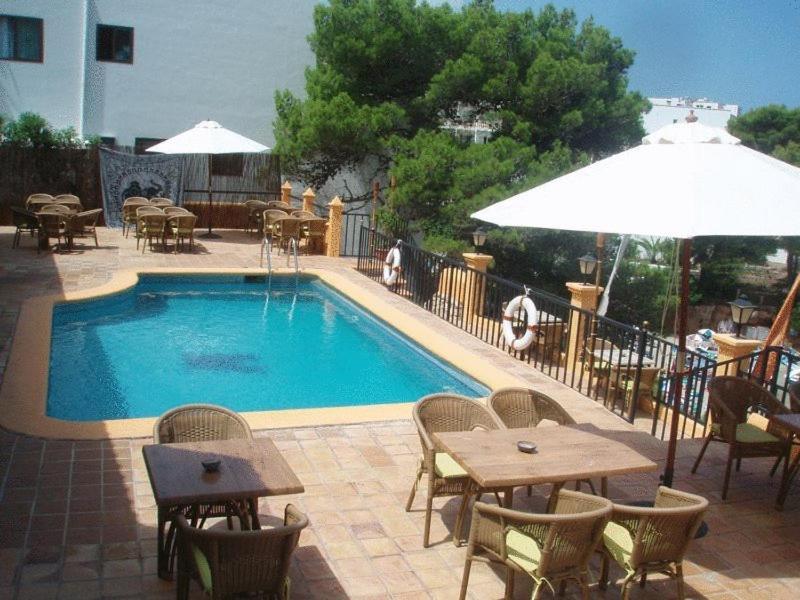 Es Grop Apartments Portinatx Dış mekan fotoğraf